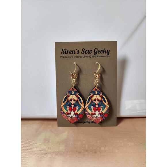 Sailor Moon Floral Fan Art Earrings - Picture 2 of 2